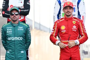 Charles Leclerc (Ferrari): «Fernando Alonso merece su lugar en la F1. También muchos jóvenes»