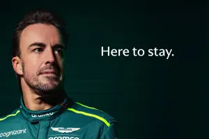 Fernando Alonso renueva con Aston Martin hasta 2026