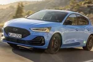 Llega el nuevo Ford Focus ST Edition, el «Hot Hatch» más completo de Ford Performance con 280 CV que apuntan al CUPRA León