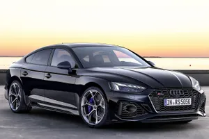 El Audi RS 5 Sportback estrena edición especial, la berlina deportiva presume de un estilo más radical y prestaciones brutales