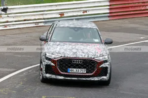 El Audi RS Q8 Facelift 2025 deslumbra en Nürburgring con su nuevo look, un titán entre los SUV deportivos muy cerca de debutar