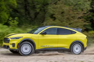 El Ford Mustang Mach-E GT Rally ya tiene precio en Holanda, el SUV eléctrico lleva el espíritu WRC a las calles