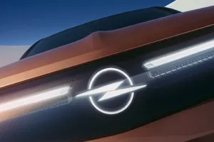 Opel dijo que en 2025 lanzaría solo coches eléctricos, y parece ser de las pocas que mantendrá su promesa