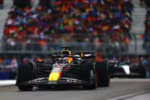 Fernando Alonso vuelve a sumar puntos, Carlos Sainz abandona y Max Verstappen regresa al triunfo en una agitada carrera en Montreal