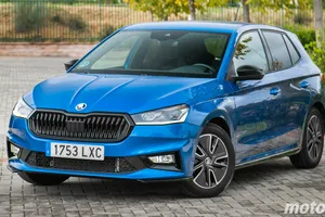 El Skoda Fabia más barato con cambio automático está en oferta con 2.200 € de descuento, un superventas más asequible que el SEAT Ibiza