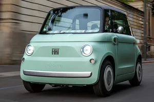 El vehículo eléctrico más barato de FIAT llega a España, el nuevo Topolino ya tiene precio y anima un mercado dominado por Citroën