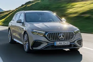 Hasta 612 CV y etiqueta CERO, el nuevo Mercedes-AMG E 53 Hybrid 4MATIC+ con tecnología PHEV ya tiene precios