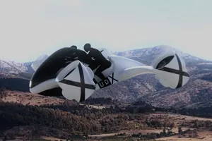 UDX Airwolf, una innovadora 'moto voladora' eléctrica con 430 CV para surcar los cielos y a precio de superdeportivo