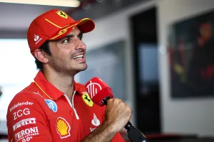 Carlos Sainz saca pecho de su carrera en Fórmula 1: «Quizás se me ha infravalorado»