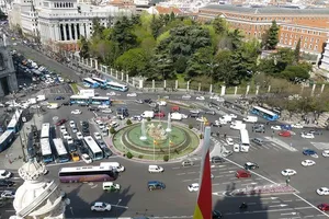 Si tu coche no tiene etiqueta de la DGT y circulas por Madrid, ten cuidado desde ya con estas multas