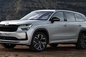 El nuevo Skoda Kodiaq 2024 con acabado Sportline se estrena en España, la versión más interesante ya tiene precios