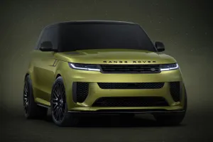 Land Rover busca dueño a estos cinco ejemplares del Range Rover Sport SV, potencia, prestaciones y diseño celestiales