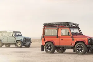 El mítico Land Rover Defender renace bajo el Classic Defender V8, el todoterreno clásico soñado que pocos pueden pagar