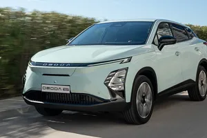 Tras un exitoso debut en España, el SUV de Omoda del que todo el mundo habla busca superar al KGM Korando e-Motion con un gran descuento