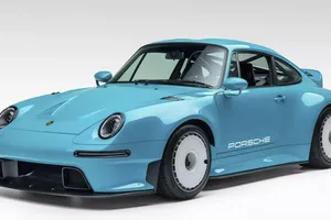 El Porsche 911 de Gunther Werks es un restomod que desearías, tradición, potencia y ligereza extrema