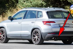 ¿Habrá un Skoda Karoq RS? Esta mula de pruebas desata los rumores sobre una versión deportiva que siga los pasos del CUPRA Ateca