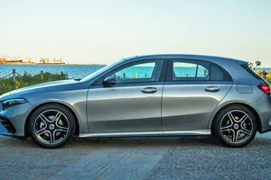 El Mercedes Clase A se postula como el nuevo líder de los compactos premium, y este chollo con etiqueta ECO así lo demuestra