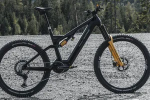 Polestar presenta su SUV de dos ruedas, una Mountain Bike eléctrica perfecta para los amantes del Trail