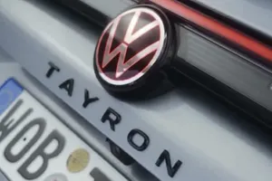 El sucesor del Tiguan Allspace anuncia su llegada, el nuevo Volkswagen Tayron cierra más la brecha con el Touareg