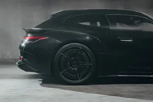 BRABUS transforma el AMG SL en un Hyper Gran Turismo, y no sólo porque es el PHEV más potente del mundo