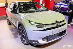 Nuevo Citroën C4 2025, el compacto francés estrena imagen y equipamientos para ser más líder