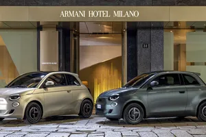 El 500e de lujo firmado por Armani ya tiene precio en España, el coche eléctrico más exclusivo de FIAT