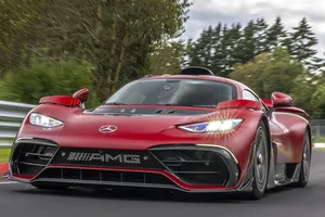 El exclusivo Mercedes-AMG ONE destroza su propio récord en Nürburgring con un nuevo tiempo de locura