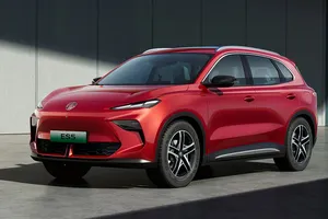 MG presenta el ES5, un SUV compacto eléctrico chino más que llegará a Europa con unas baterías de récord