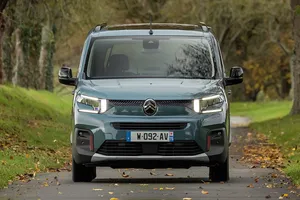 El Citroën Berlingo se consolida frente a los Renault Kangoo y Peugeot Rifter como el chollo del segmento con 4.000 € de descuento