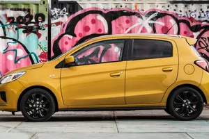 El coche nuevo más barato que puedes comprar no es un Dacia, está bien equipado, es fiable y ahora tiene 3.300 € de descuento