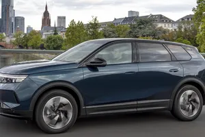 El nuevo Opel Grandland 2025 está listo para su lanzamiento, precios del esperado SUV alemán