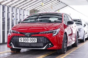 Toyota logra un nuevo récord en su planta más grande de Europa, un contador con larga vida por delante