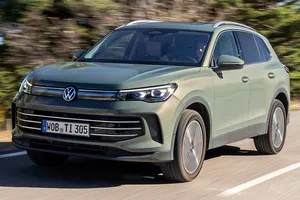 Reino Unido - Septiembre 2024: El nuevo Volkswagen Tiguan apunta alto