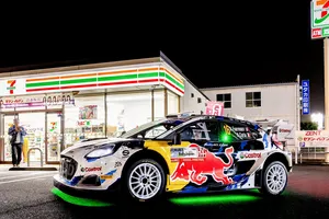 Adrien Fourmaux es el primer líder del Rally de Japón tras imponer su ley en el Toyota Stadium