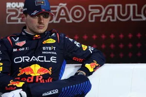 La FIA castiga la pillería de Max Verstappen en la Sprint