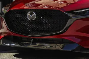 ¿El motor de gasolina perfecto? Mazda apuesta por SKYACTIV-Z, una tecnología revolucionaria frente a los híbridos