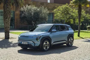 Prueba KIA EV3: diseño futurista, autonomía líder y precio competitivo para un eléctrico que dará que hablar