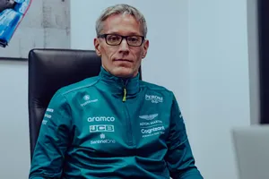 Si dabas por hecho que Aston Martin se centraría en 2026, Mike Krack te recomienda que lo olvides
