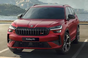 El nuevo Skoda Kodiaq RS 2025 ya tiene precio, 265 CV y 4x4 para los que sueñan con el CUPRA Tarraco