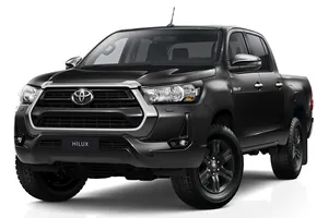 El Toyota Hilux se viste de gala en 2025, el pick-up estrena un par de nuevos paquetes de diseño