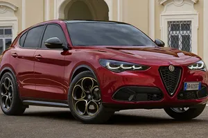 Alfa Romeo desvela la nueva edición especial INTENSA, para toda la gama con diseño elegante y mucho equipamiento