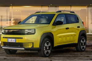 El FIAT Grande Panda 2025 apunta al urbano perfecto, ya sabemos cuánto costará y sus equipamientos