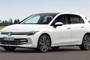 El nuevo Volkswagen Golf eHybrid es ahora más económico, llega la versión Match