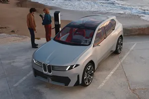 Adiós al 'range anxiety'. Ya conocemos la autonomía de los próximos eléctricos de BMW, que podrán hacer viajes largos sin cargar