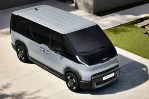 KIA quiere tener su propia Volkswagen California, la marca estudia lanzar una camper basada en la furgoneta PV5