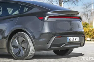 Tesla lanza un Model Y con solo 150 CV, un golpe mortal para sus competidores