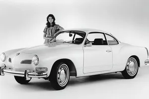 Antes del Golf GTI y el Scirocco, Volkswagen tuvo el Karmann-Ghia. El Porsche del pueblo cumple 70 años