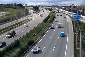 ¿Vas a conducir en el puente de mayo? La DGT ya sabe cuándo se producirán los grandes atascos