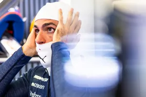 Naufragio de Sainz y baño de realidad de Williams: "Con una carrera perfecta..."
