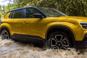 El SUV más barato de Jeep planta cara al coche chino con etiqueta ECO, bajo consumo y buen precio